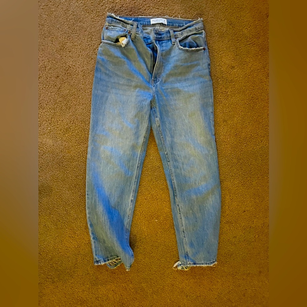 Women’s American Eagle Ultra High Rise Size 6